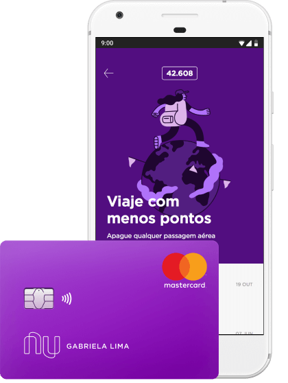 Celular com o aplicativo do Nubank aberto na seção de Rewards e o cartão roxo do Nubank